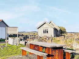 6 Person Holiday Home in Borhaug