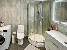 6 Person Holiday Home in Borhaug