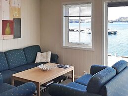 8 Person Holiday Home in Sjernaroy