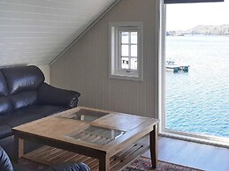 8 Person Holiday Home in Sjernaroy