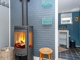 6 Person Holiday Home in Hejls