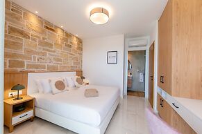 Actea Seaview Villas