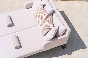 Actea Seaview Villas