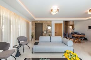 Actea Seaview Villas