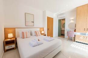 Actea Seaview Villas