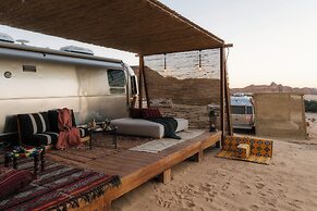 Caravan by Habitas