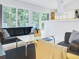 8 Person Holiday Home in Albaek