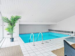 8 Person Holiday Home in Albaek