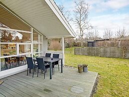 6 Person Holiday Home in Vaeggerlose-by Traum