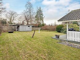 6 Person Holiday Home in Vaeggerlose-by Traum