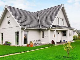 6 Person Holiday Home in Adelso-by Traum