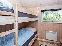 6 Person Holiday Home in Hemmet