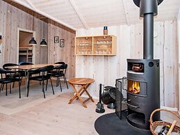 6 Person Holiday Home in Hemmet