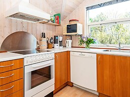 6 Person Holiday Home in Hemmet