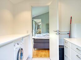 6 Person Holiday Home in Gilleleje