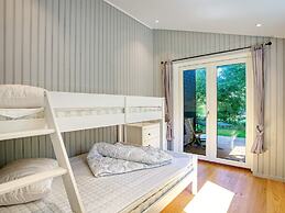 6 Person Holiday Home in Gilleleje