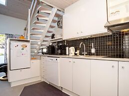 6 Person Holiday Home in Vestervig