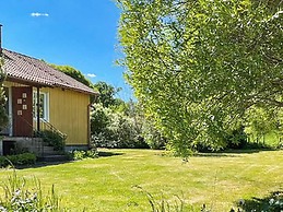 6 Person Holiday Home in Braas