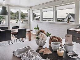 8 Person Holiday Home in Lysekil-by Traum