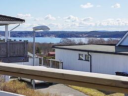 8 Person Holiday Home in Lysekil-by Traum