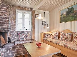 6 Person Holiday Home in Aakirkeby
