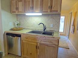 Poolside Queen Cabana with two queen beds, full kitchen and pool acces