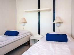 6 Person Holiday Home in Ronde