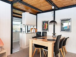 6 Person Holiday Home in Ronde