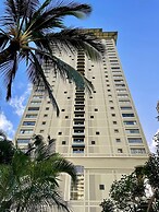 Lanikea Ocean View Apartment 2 Bedroom Condo by RedAwning