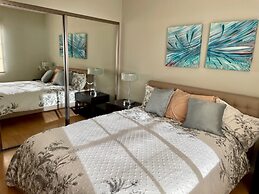 Lanikea Ocean View Apartment 2 Bedroom Condo by RedAwning