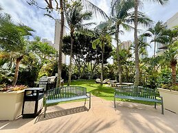 Lanikea Ocean View Apartment 2 Bedroom Condo by RedAwning