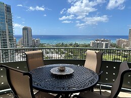 Lanikea Ocean View Apartment 2 Bedroom Condo by RedAwning