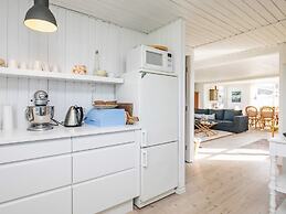 6 Person Holiday Home in Saeby-by Traum