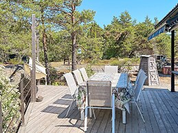 2 Person Holiday Home in Ingaro