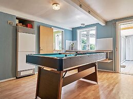 6 Person Holiday Home in Aakirkeby