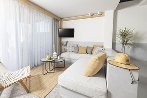 Kaktus Suites Private Pool