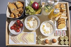 Kaktus Suites Private Pool