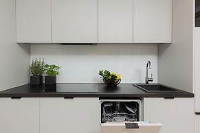 Emilii Plater Apartment by Renters