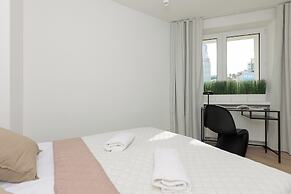 Emilii Plater Apartment by Renters