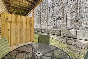 Ozark Overlook - Private Patio & Minutes to Attractions
