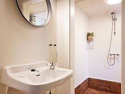 8 Person Holiday Home in Nexo-by Traum