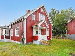7 Person Holiday Home in Bruzaholm-by Traum