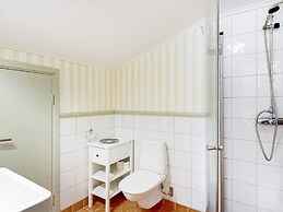 15 Person Holiday Home in Hjortkvarn-by Traum