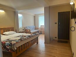 Lazo Eucy Paradise Resort