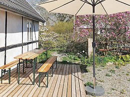 6 Person Holiday Home in Kettinge
