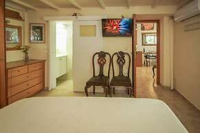 Violeta s Seaview Apartment in Rhodes