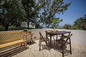 Violeta s Seaview Apartment in Rhodes