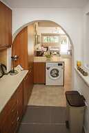 Violeta s Seaview Apartment in Rhodes