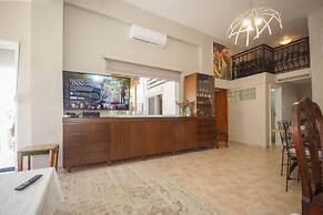 Violeta s Seaview Apartment in Rhodes