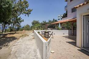 Violeta s Seaview Apartment in Rhodes